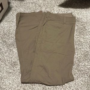 Men’s 34 marmot hiking pants